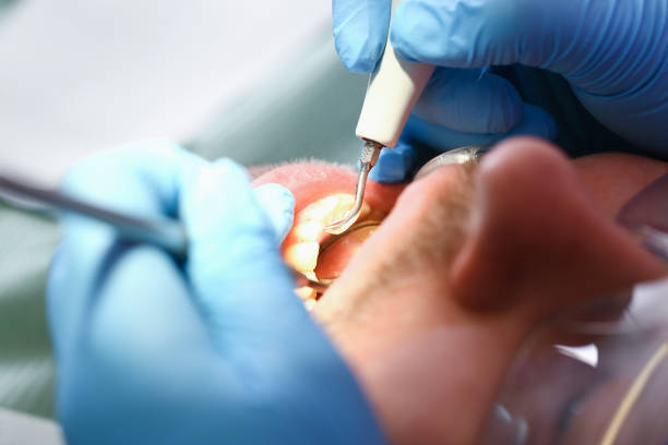 Best Emergency Cosmetic Dentistry (e.g., broken veneers) in Avenue B And C, AZ
